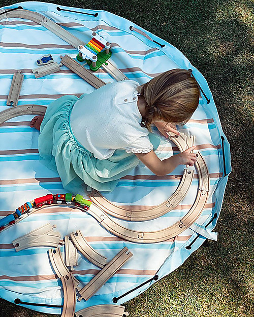 Play&Go Portable 2 in 1 Storage Bag & Outdoor Playmat - Stripes Storage Bag and Playmat